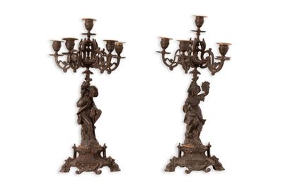 Coppia di Candelabri in Bronzo Brunito a Cinque Luci