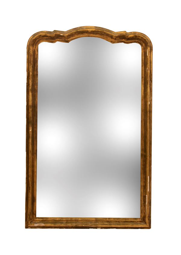 Grande specchiera in legno dorato. Specchio originale al mercurio. 
