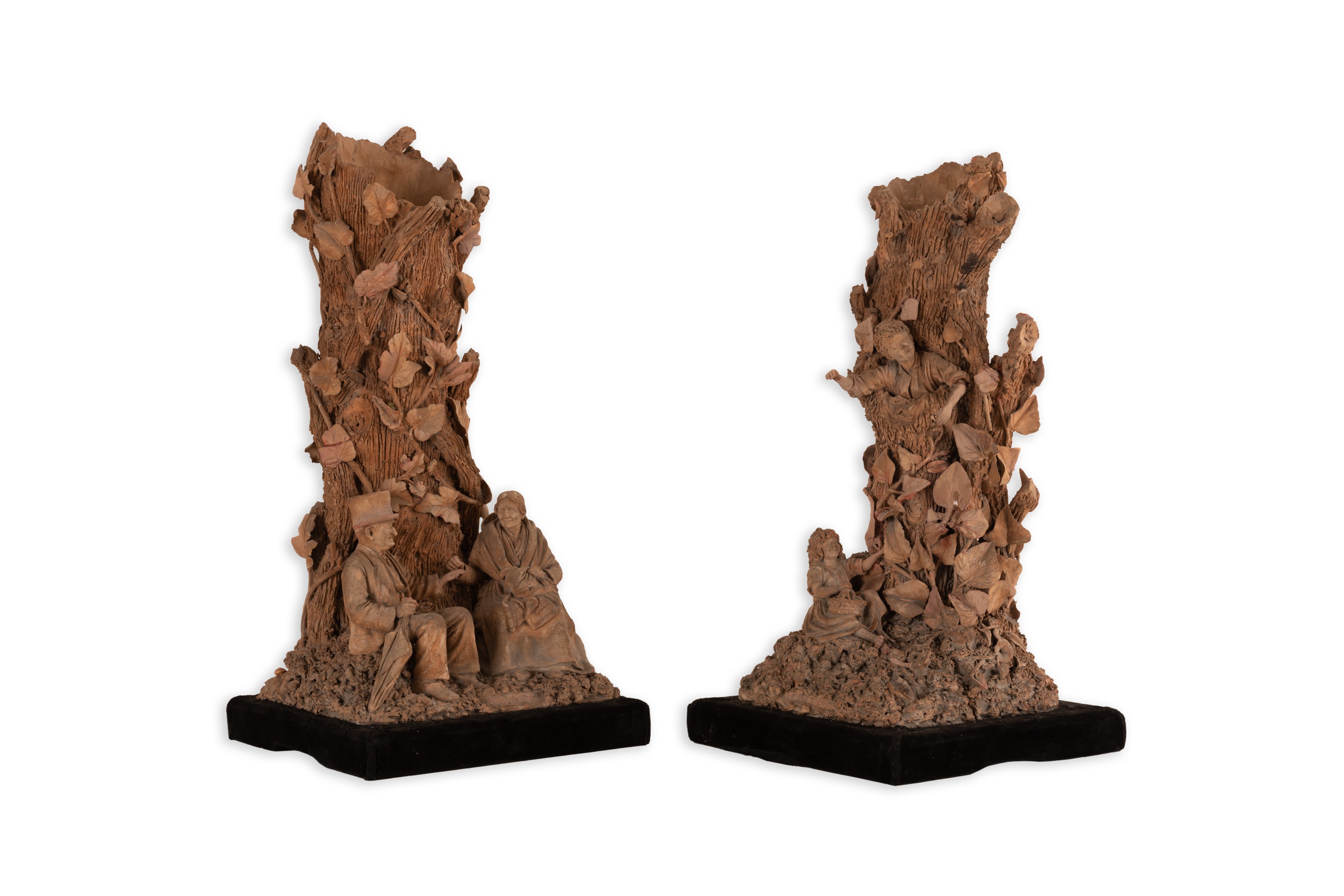 Coppia di Sculture in Terracotta Intitolate "prima Età" e "ultima Età"