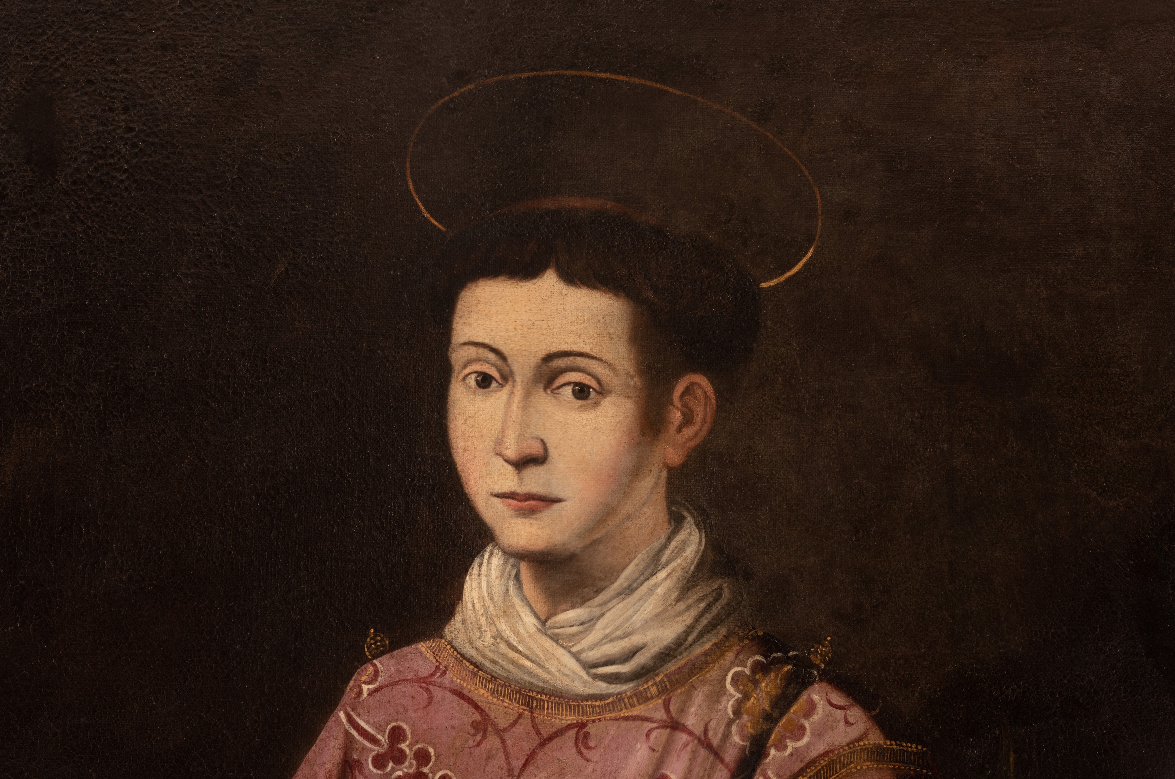 San Massimo reca in mano la città de L'Aquila