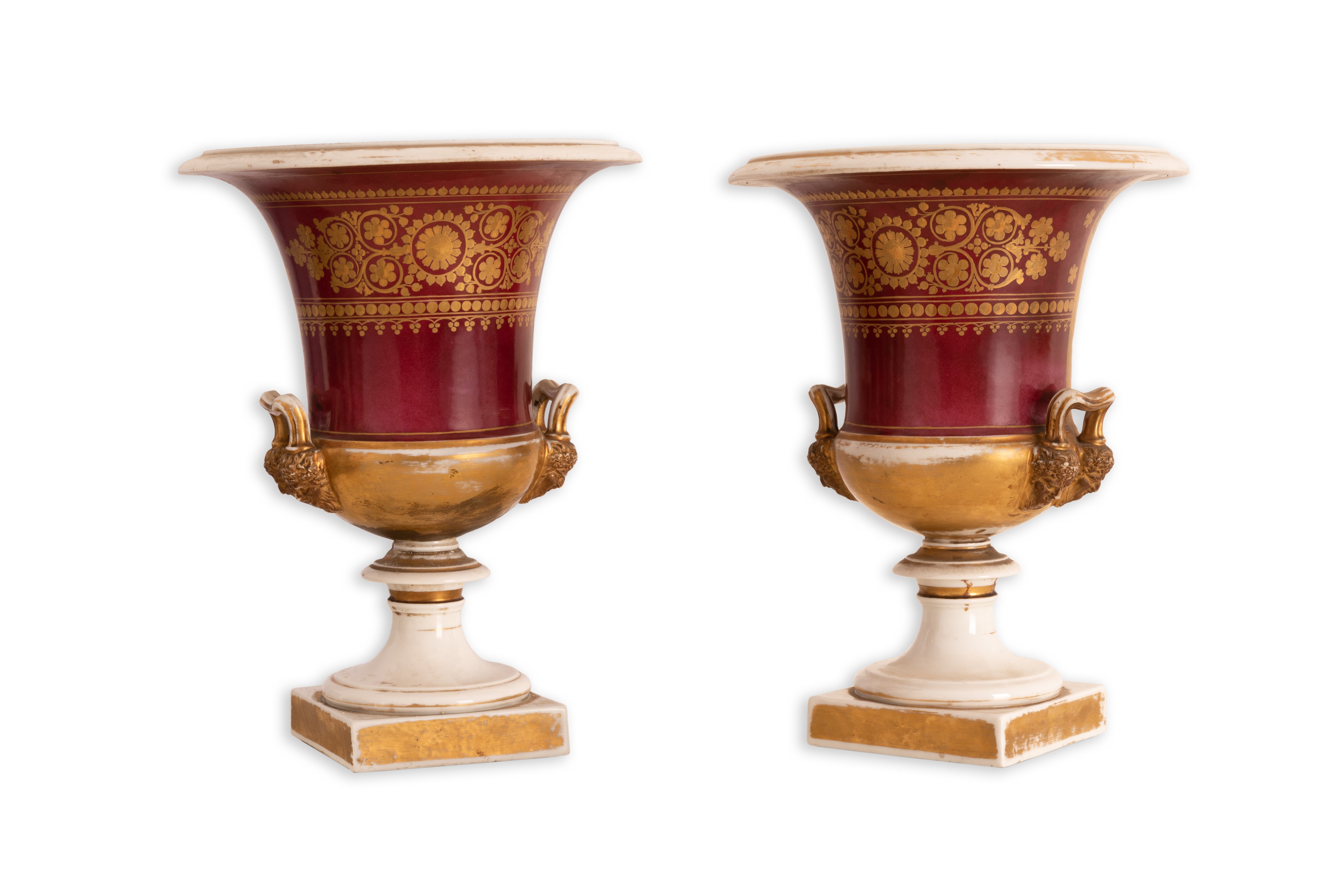 Coppia di Vasi Medici in Porcellana Policroma e Oro, XIX Secolo