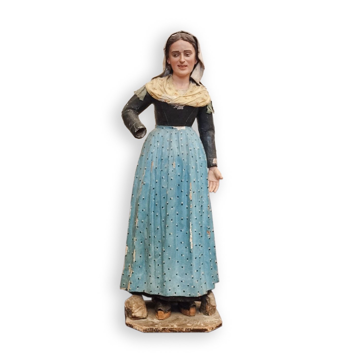 Scultura in Cartapesta Raffigurante Donna in Tipico Costume di Pacentro