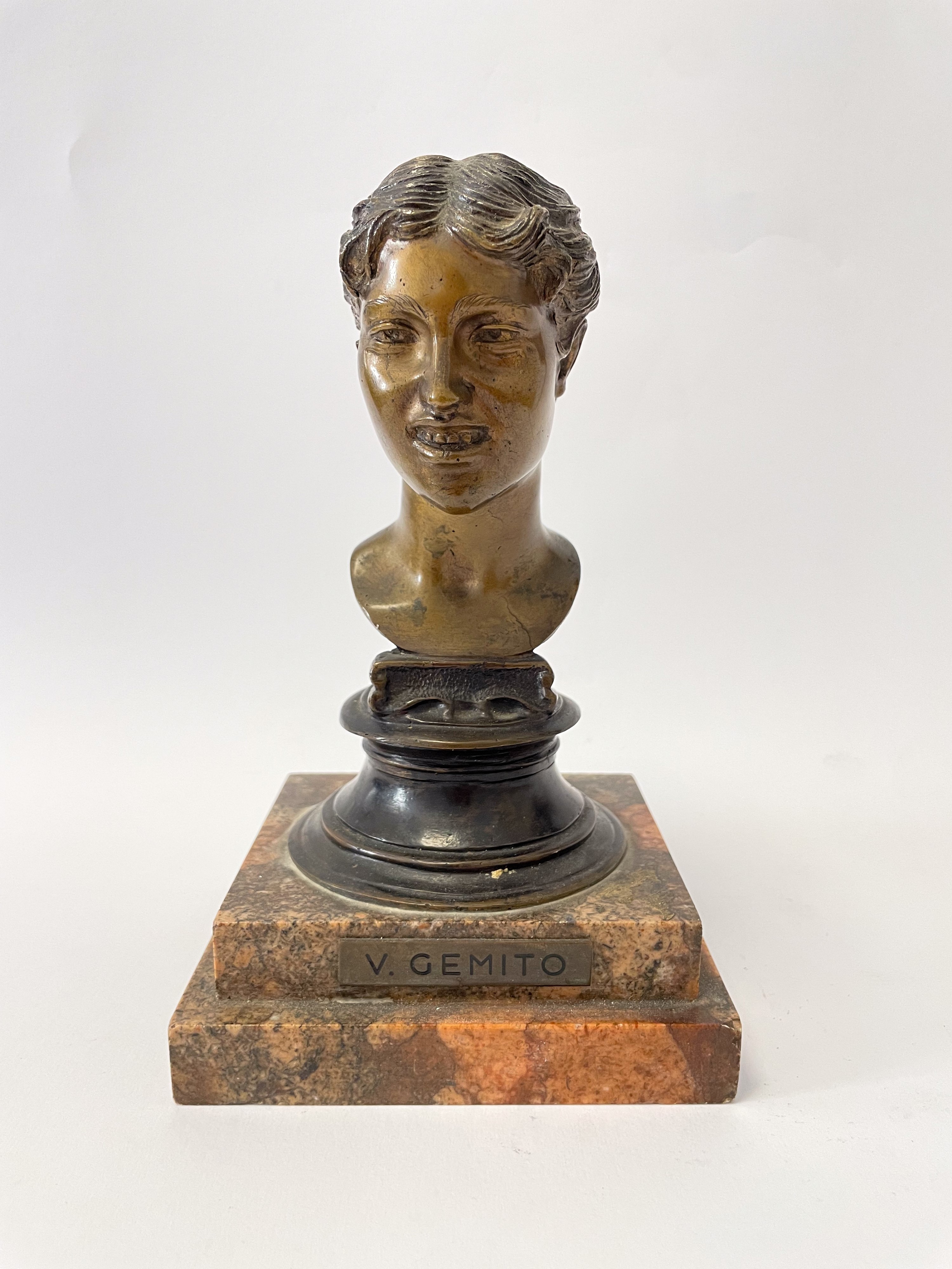 Vincenzo Gemito - Scultura Raffigurante Volto Femminile su Base di Marmo