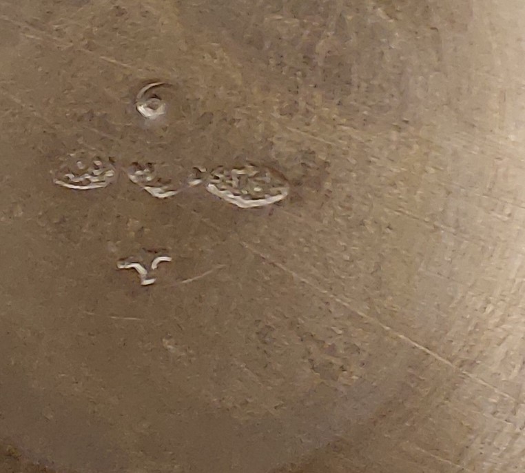 Portacaviale con Coperchio in Argento Inciso 800/000. Punzone Ricci&co
