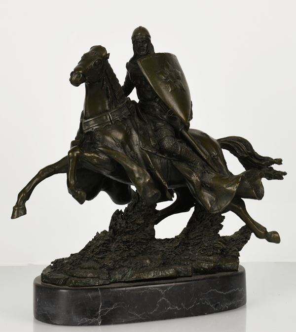 Scultura in bronzo raffigurante cavaliere  (XX secolo)  - Auction Christmas Auction: Importanti dipinti antichi e del XIX secolo, Arredi e Arte della tavola - II - Gliubich Casa d'Aste