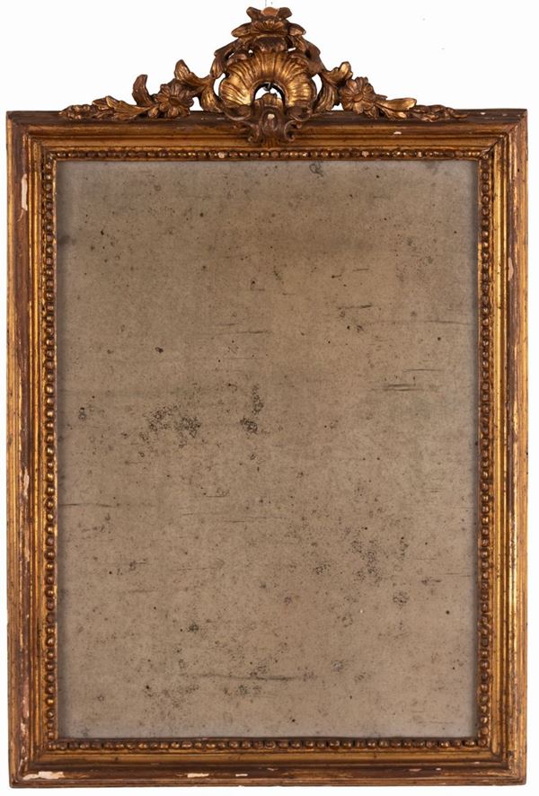 Manifattura Romana del XVIII secolo - Piccola specchiera con cimasa