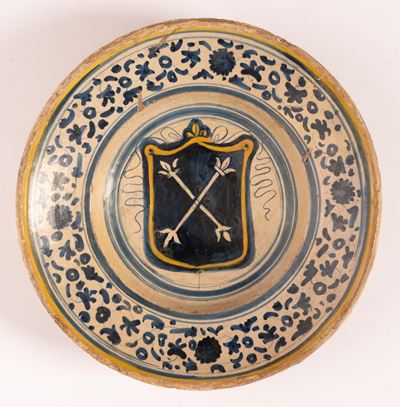 Piatto con Decoro Araldico.manifattura di Faenza del XVIII Secolo