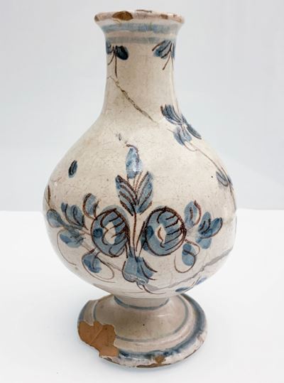 Antico Vasetto Contenitore Unguento del XVIII Secolo Decoro di Fiori Azzurri su Fondo Bianco