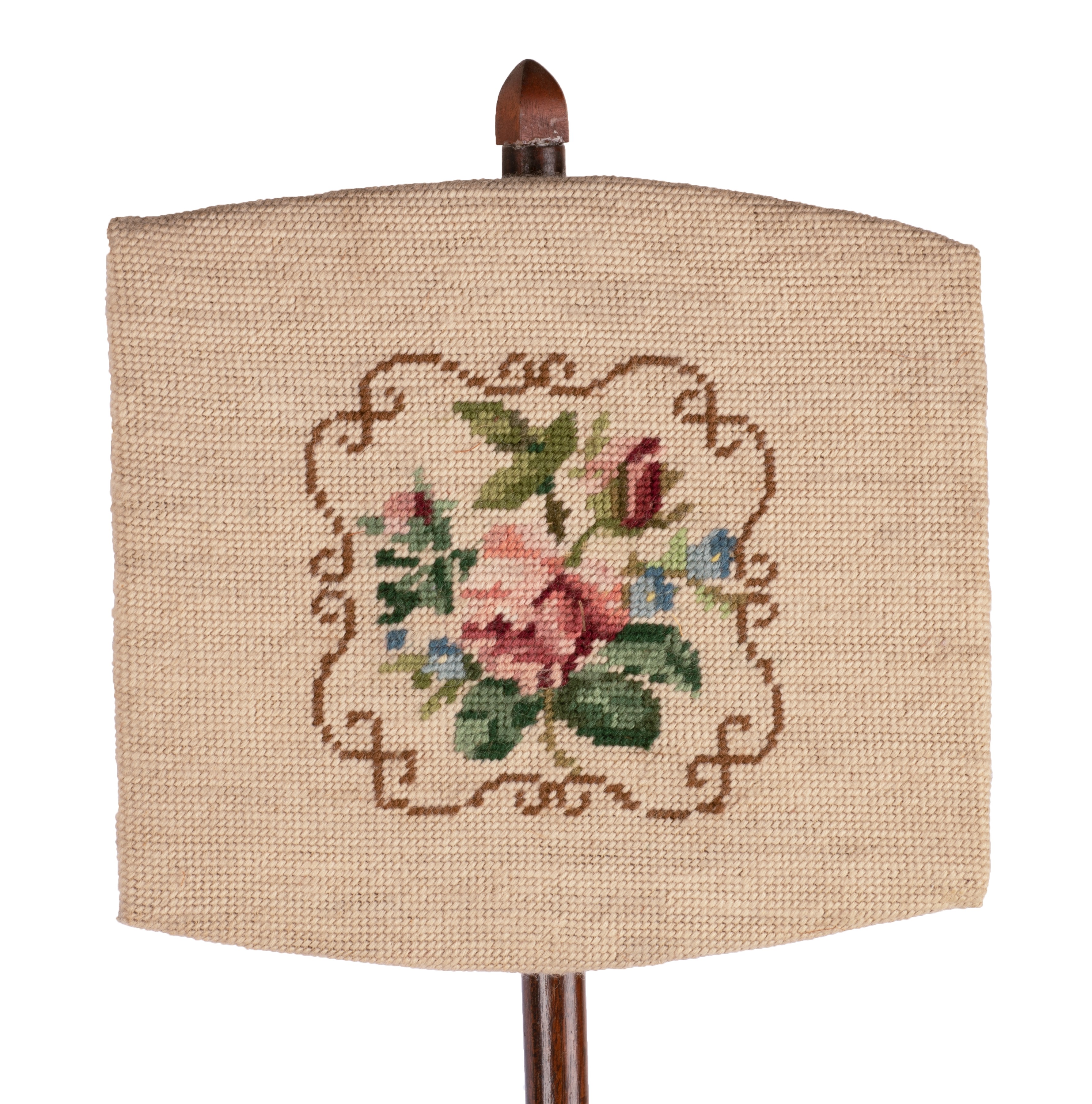 Coppia di piantane neoclassiche inglesi con basamenti in legno di mogano con base tripode e piedi...