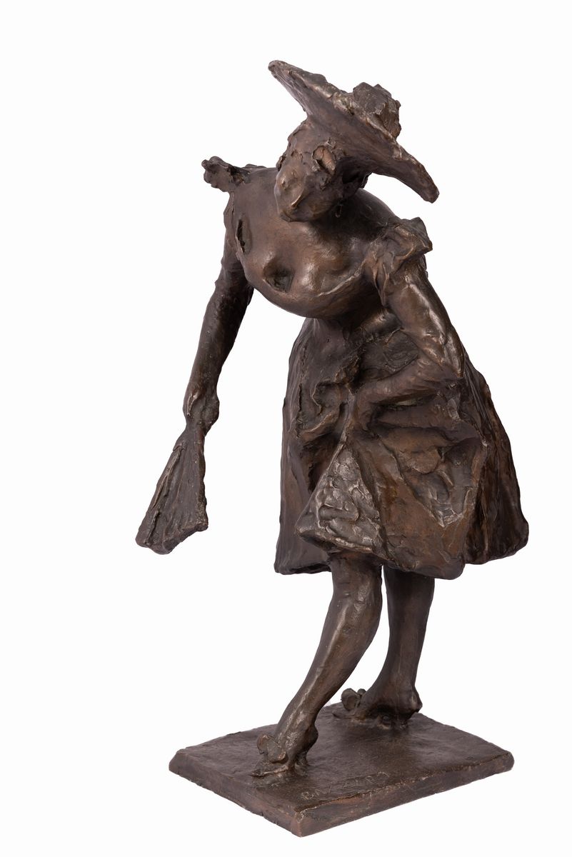 Ernesto Bazzaro - Scultura Raffigurante Ragazza con Ventaglio