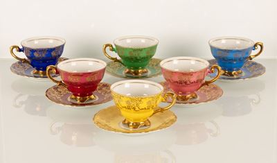 Set da Caffè Composto da 6 Tazzine e 6 Piattini in Porcellana Policroma e Oro. Mitterteich Bavari...