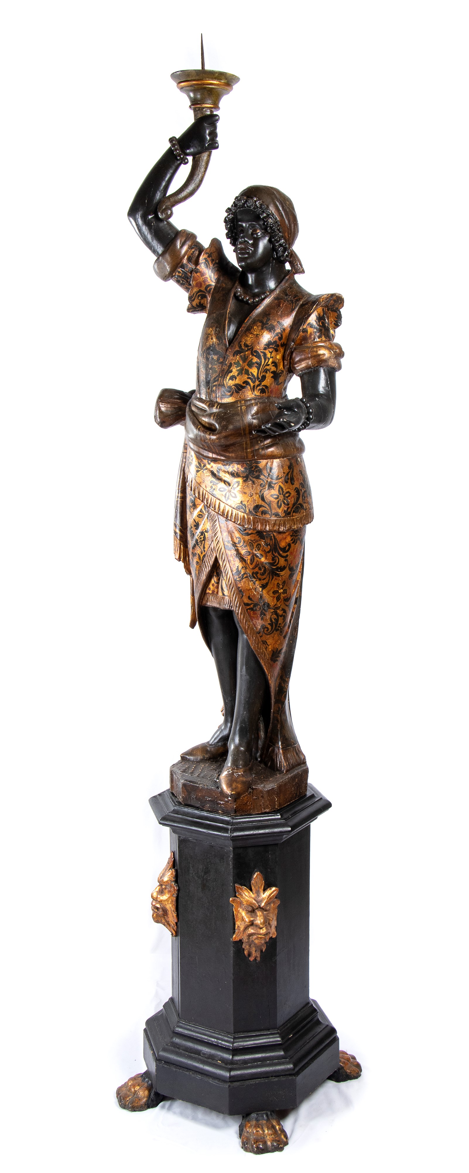 Grande scultura in stile veneziano raffigurante moresca in legno policromo e dorato della fine de...