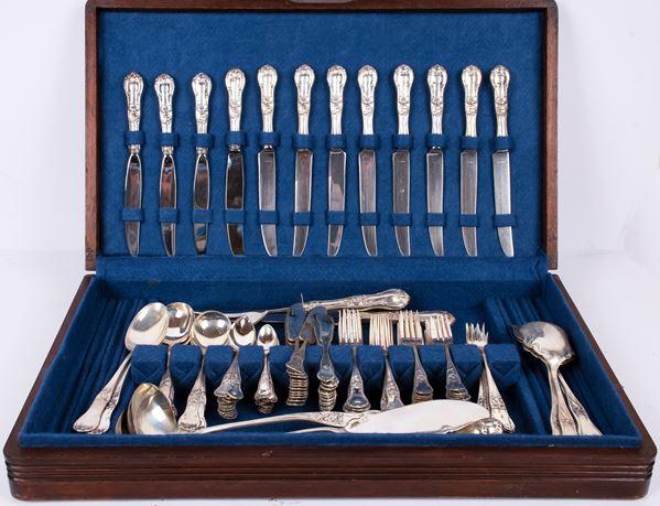 Importante servizio di posate da 12 persone in argento sterling 925/000 Pesa Mexico entro scatola di legno foderata in velluto blu