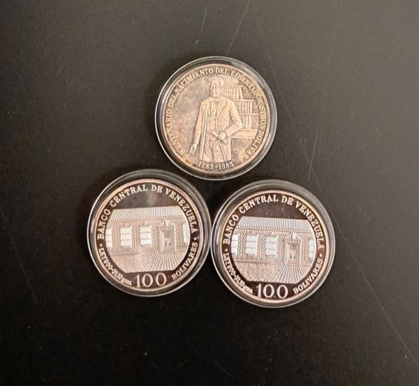 Lotto di tre monete per il bicentenario di Simon Bolivar tutte in contenitore