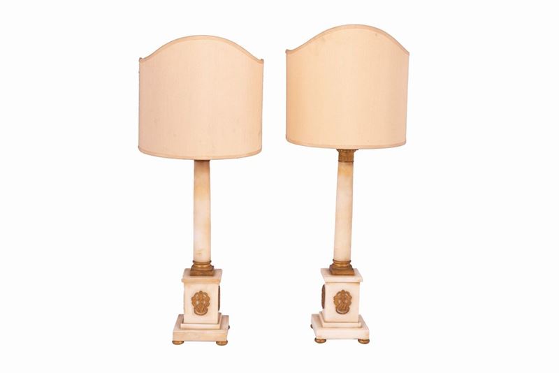 Manifattura Francese del XIX Secolo - 2 Lampade da Tavolo a Colonna