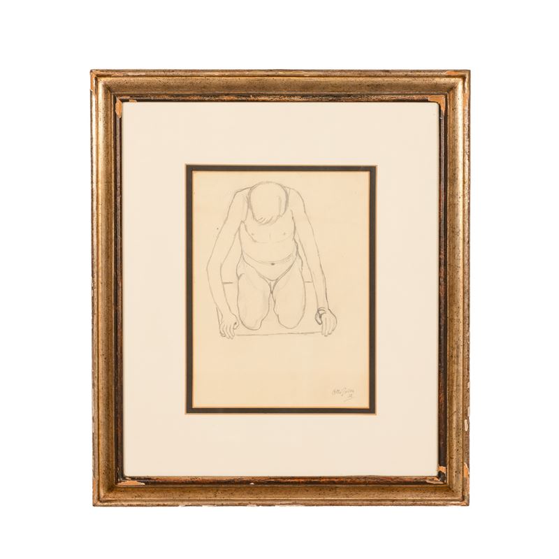 Uomo nudo in ginocchio