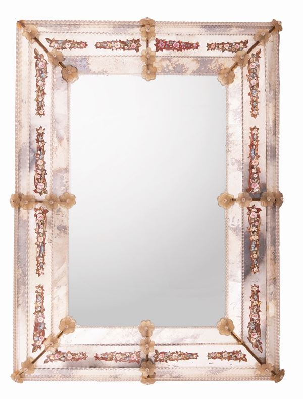 Manifattura veneta del XX secolo : Specchio di forma rettangolare  - Vetro inciso - Auction Auction: Paintings, Collectables and Antique Furniture - Gliubich Casa d'Aste