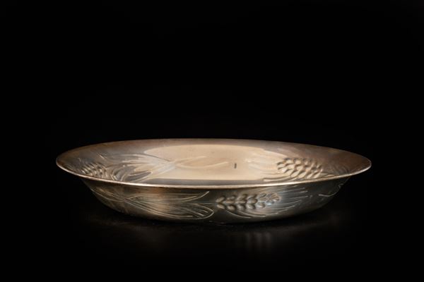 Ciotola in argento 800/000 con decoro a spighe di grano