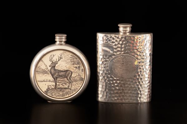 Set di due borracce inglesi da whisky in Sheffield