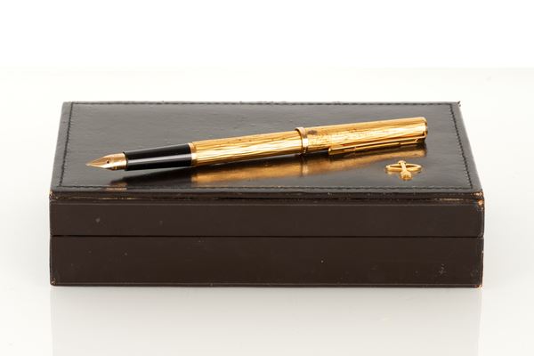 Penna stilografica Parker in vermeille