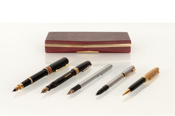 Set di 5 pezzi con 3 stilografiche, 1 sfera e 1 roller