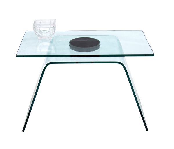 Coffee table in curved glass and swivel top