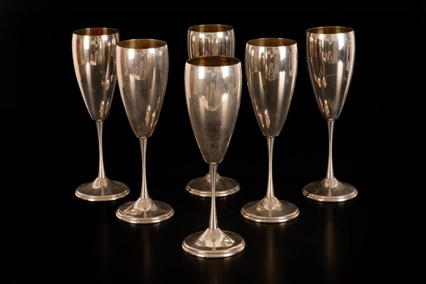 Lotto di 6 flutes da champagne in argento 800/000 con interno in vermeil. Punzone 29PD