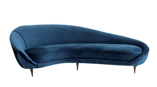 Federico Munari - Curved sofa with padding upholstered in teal velvet, wooden legs