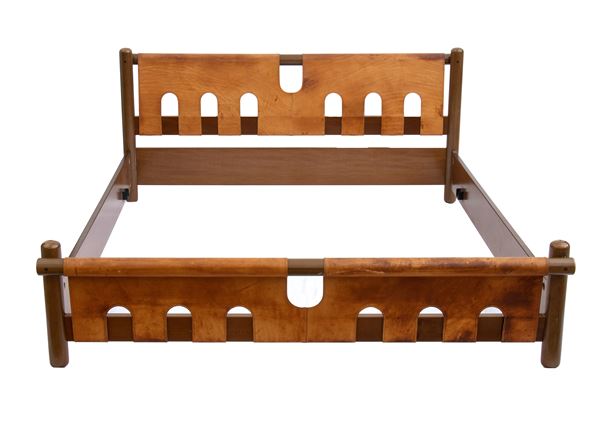 Yrj&#246; Ilmari Tapiovaara - Walnut and leather bed frame