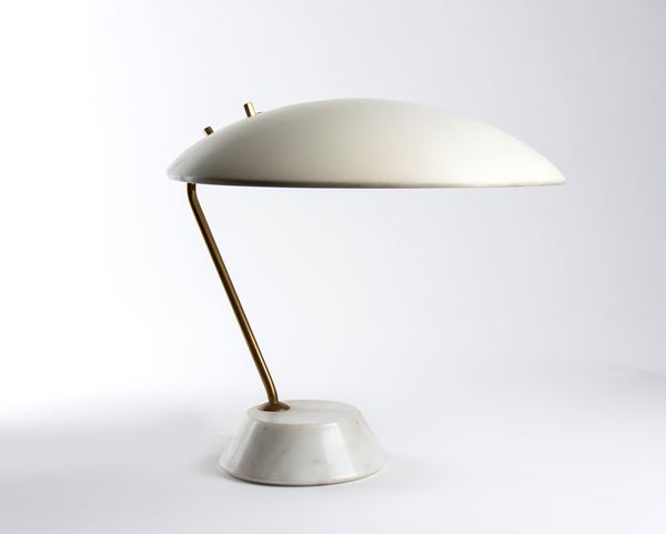 Bruno Gatta - Table lamp model 8023 with a light. Cream white metal diffuser, brass stem and marble circular base