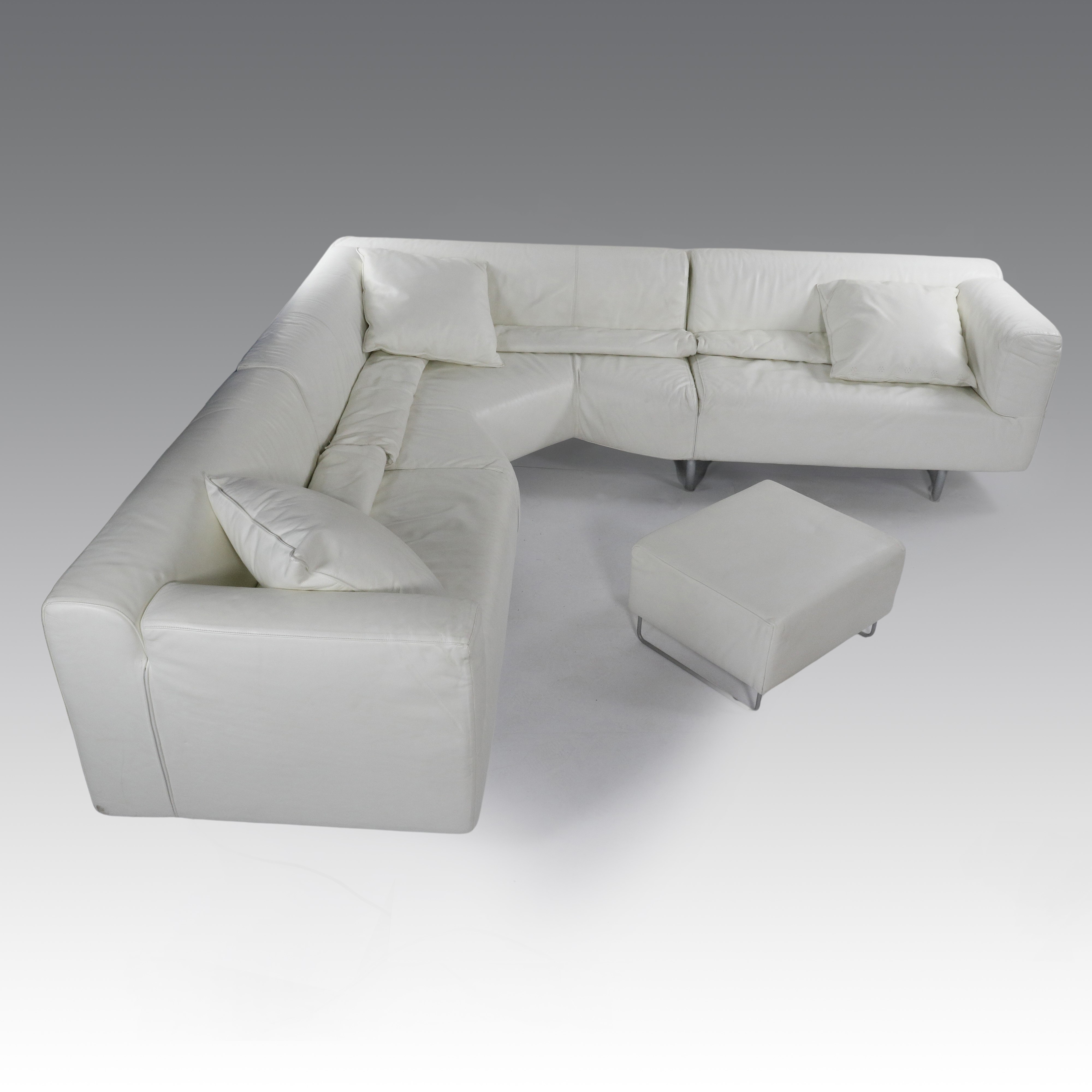Piero Lissoni - Divano MET in pelle con pouf, produzione Cassina, anni '90