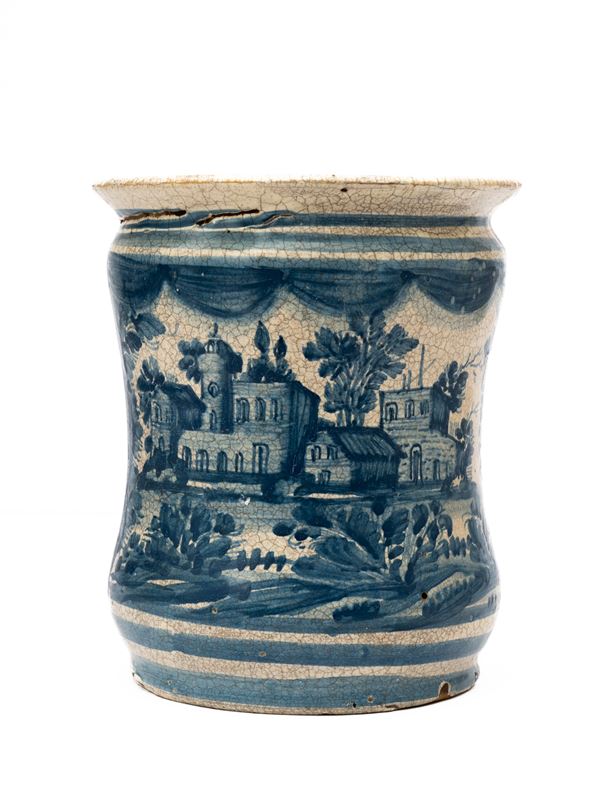Manifattura di Castelli del terzo quarto del XIX secolo - Albarello in maiolica con riserva centrale istoriata a paesaggio nei toni del blu