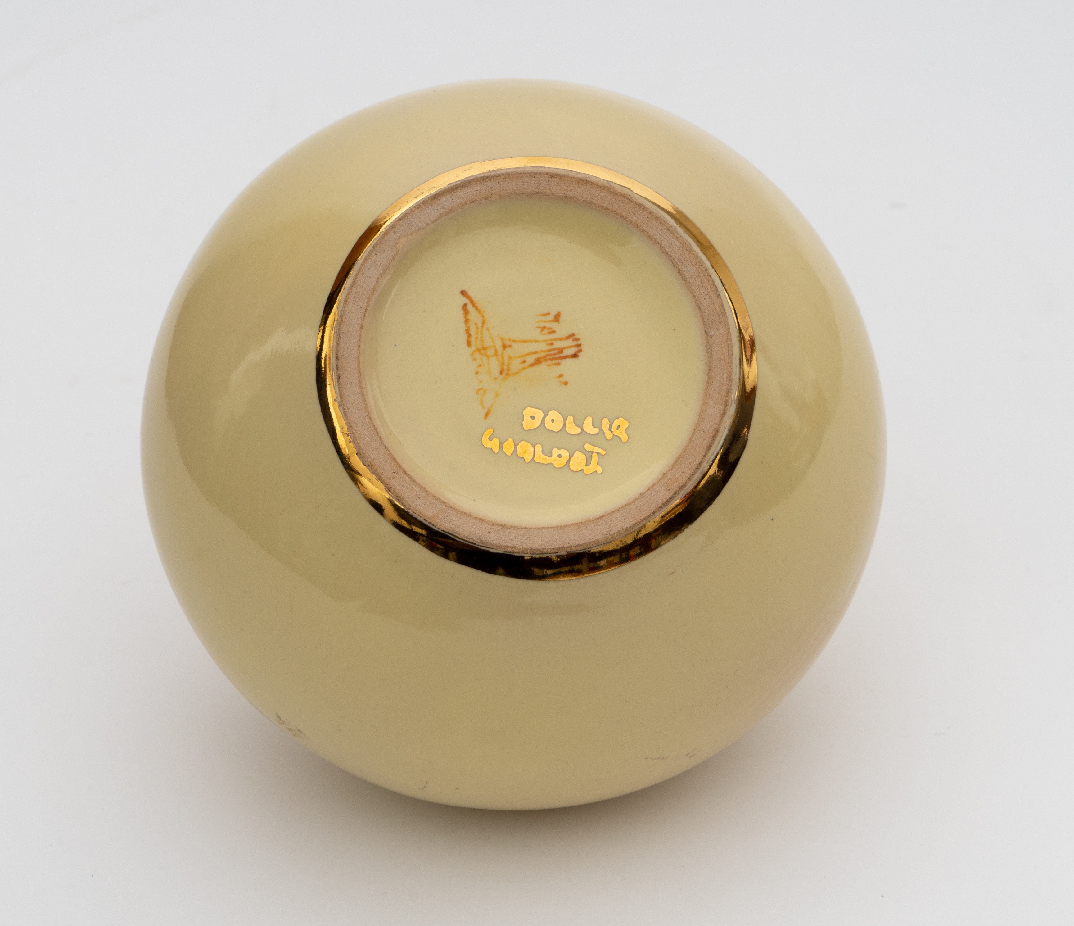 Servizio da the per sei persone lumeggiato in oro