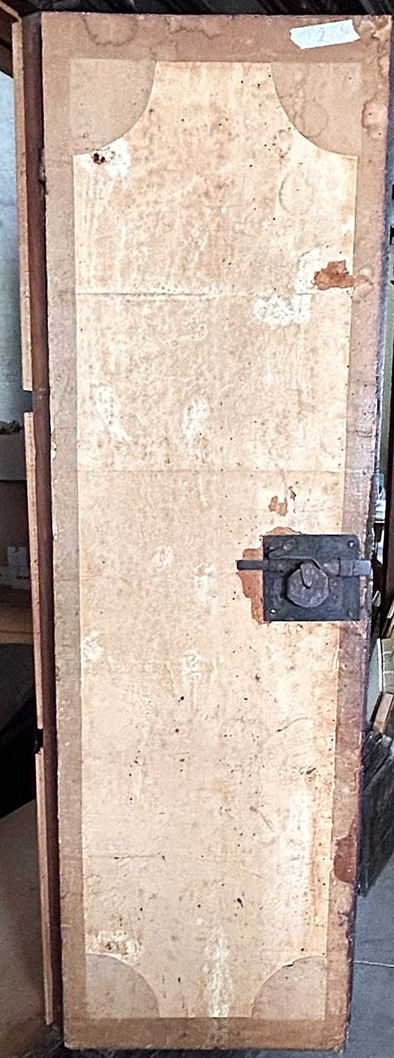 Grande credenza in noce XVI sec