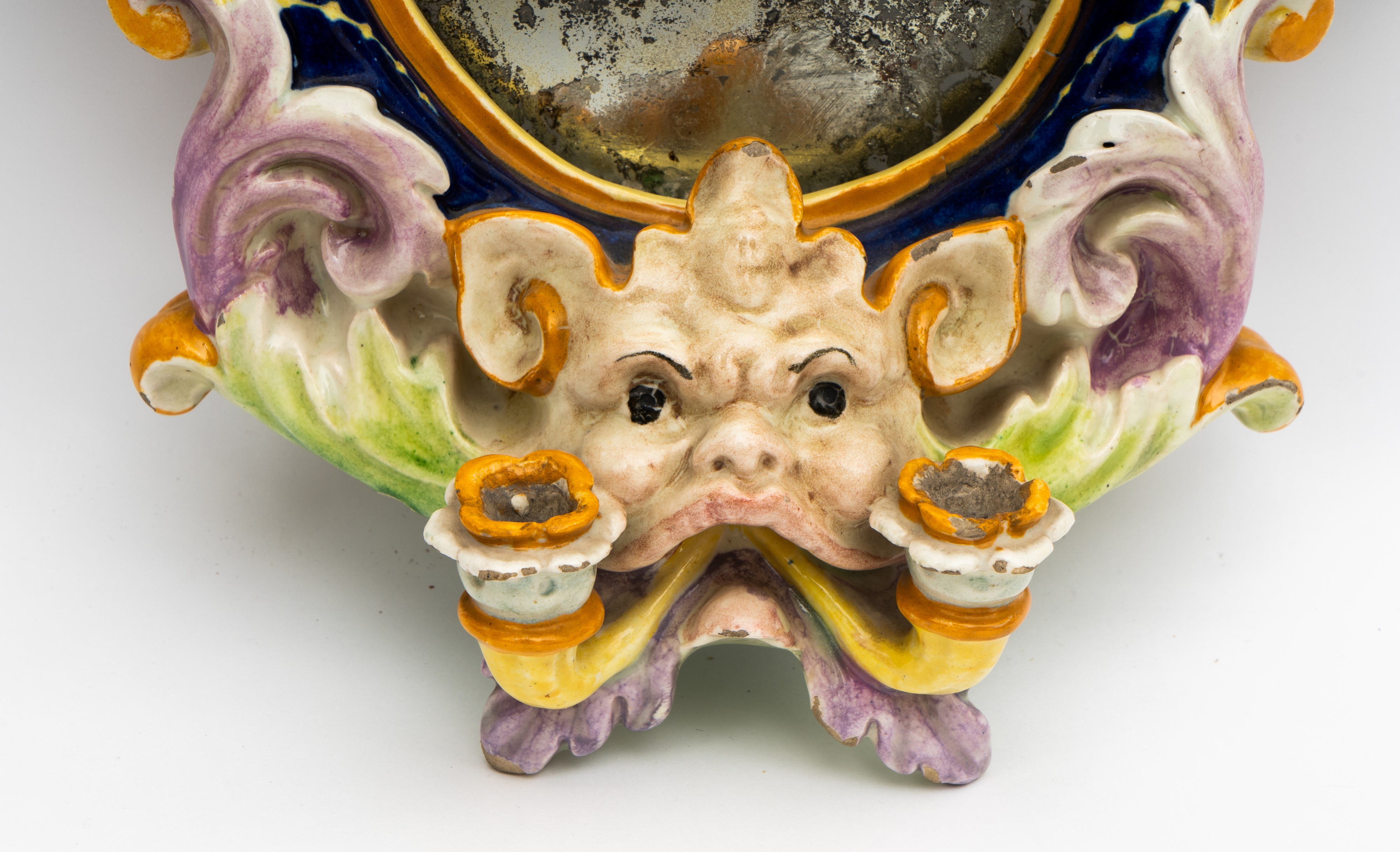 Manifattura Battaglia, Napoli XIX Secolo - Deliziosa Applique Candeliere a Due Fuochi in Maiolica...