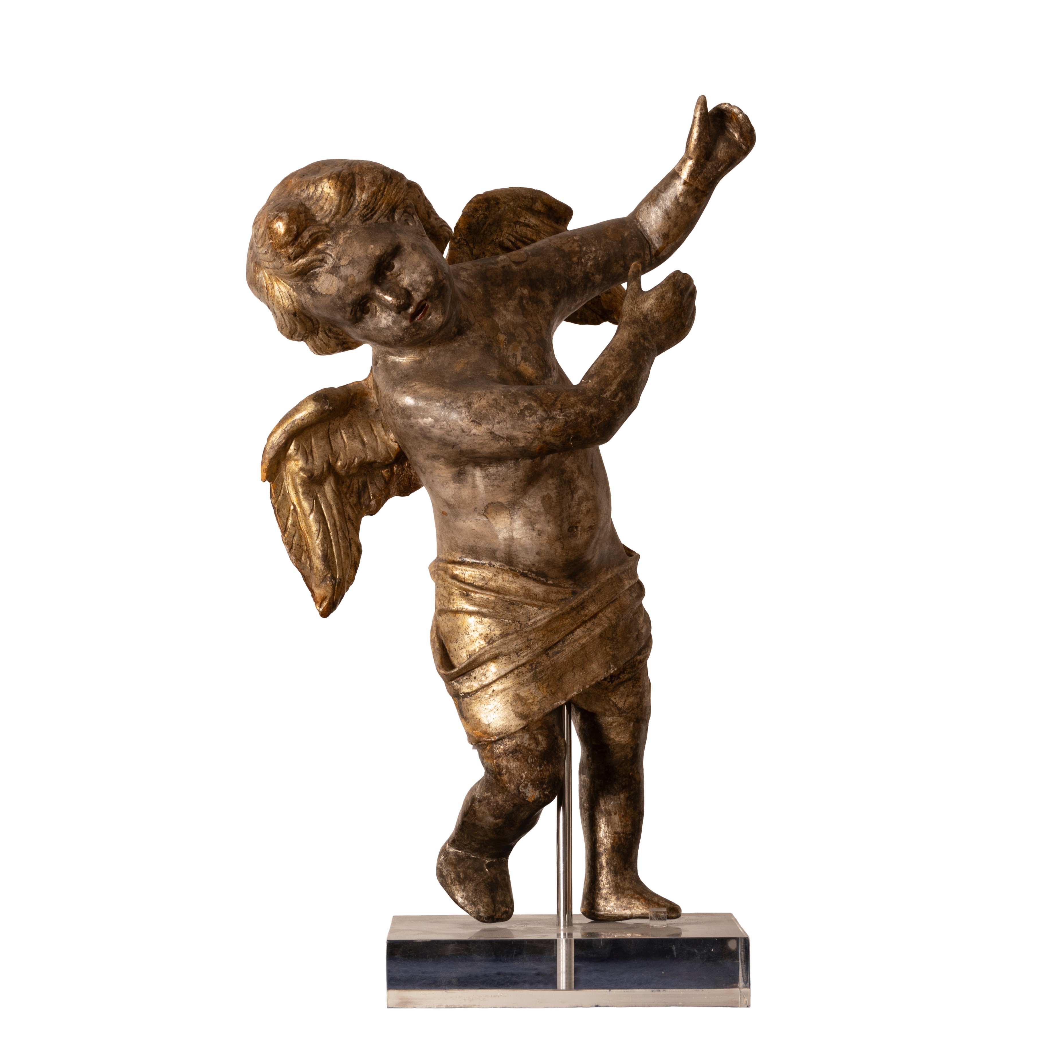 Coppia di putti in cartapesta argentata e dorata